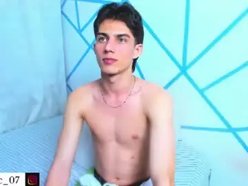 Chaturbate Sex Cam of liam_scott77