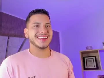 Chaturbate Free Live Porn of axel_grey_
