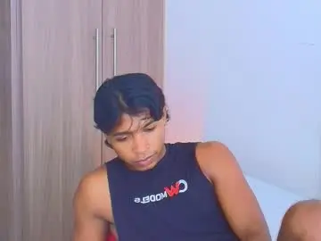 Chaturbate Live Porn of cassian_gold