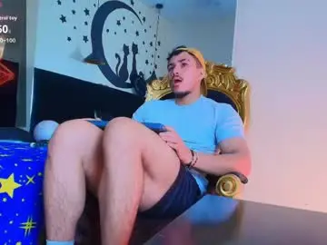 Chaturbate Watch Live Sex Cams of ariies13
