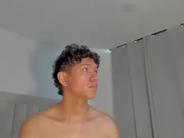 Chaturbate Best live sex cam show of iamjulian_