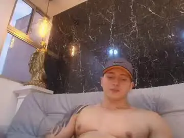 Chaturbate Free Live Porn of zack_miller24