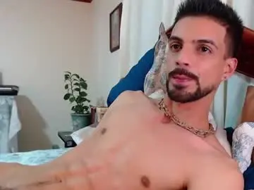 Chaturbate Live Sex Cam of _kurt420