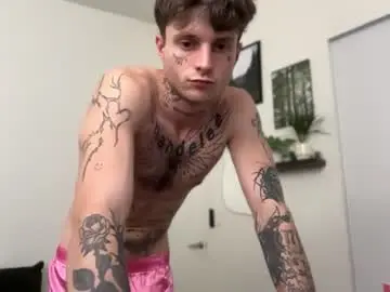 Chaturbate Free Porn Cam of prettyboyszn