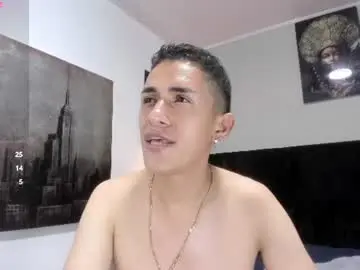 Chaturbate Live Sex Cam of adam_walker_1