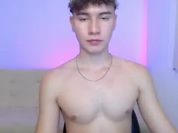 Chaturbate Sex Cam of adrian_morelli