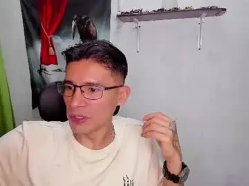 Chaturbate Best live sex cam show of patrick_1_