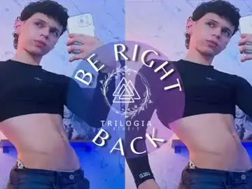 Chaturbate Live Sex Cam of mykelcano