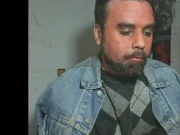 Chaturbate Best live sex cam show of smokers_lounge