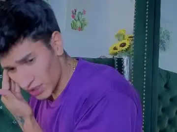 Chaturbate Sex Cam of zaynmoretti