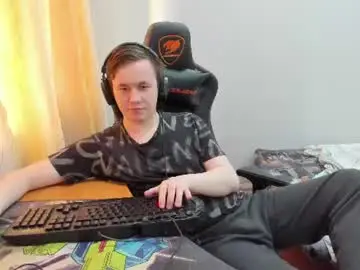 Chaturbate Live Sex Cam of iliaskrislove