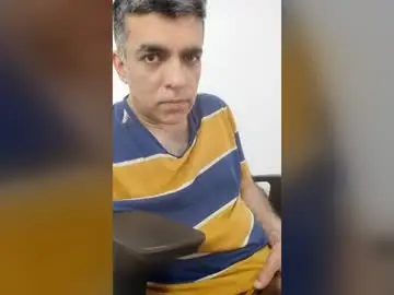 Chaturbate Free Live Porn of maturedaddyuk