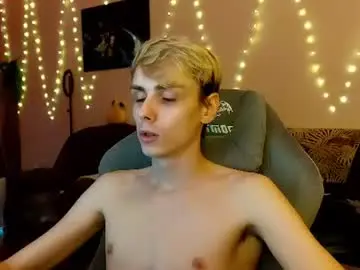 Chaturbate Adult Video Chat of danny_fox888