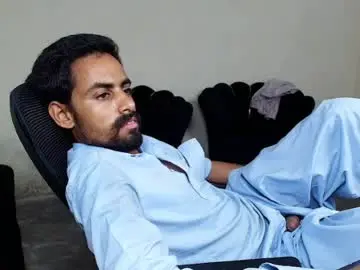 Chaturbate Live Porn of ironcharm4455