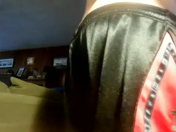 Chaturbate Sex Cam of newcleardays54