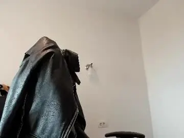 Chaturbate Adult Webcam of alphagodleatherking92
