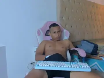 Chaturbate Free Porn Cam of mastermorenohot23