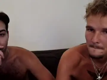 Chaturbate Live Sex Cam of blondiexbrunette