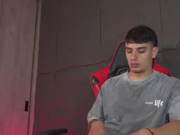Chaturbate Live Porn of joseph__boy