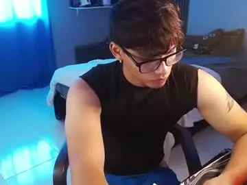 Chaturbate Sex Cam of mr_yisuz