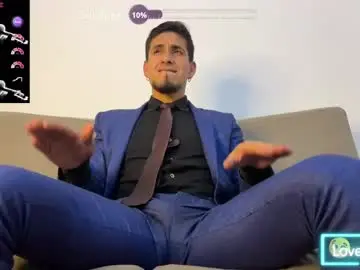 Chaturbate Free Porn Cam of tom_blunt96