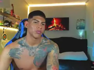 Chaturbate Live Sex of damian_latinxxx