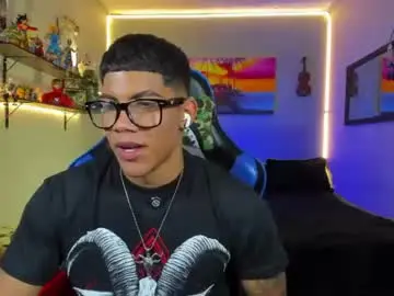 Chaturbate Adult Webcam of damian_latinxxx