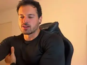 Chaturbate Live Sex Cam of lucasfit24