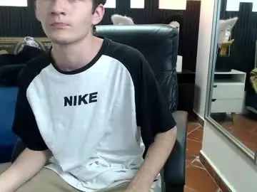 Chaturbate Nude Webcam of trevor_mob