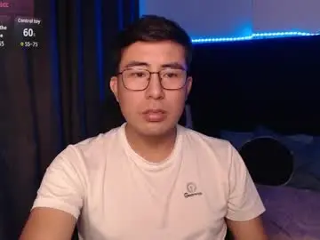 Chaturbate Sex Chat of andrewmhilton_