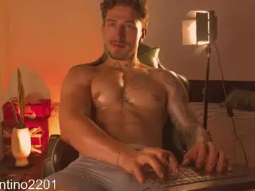 Chaturbate Free Porn Cam of valentino_2201