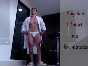 Chaturbate Best live sex cam show of bastian_franco01