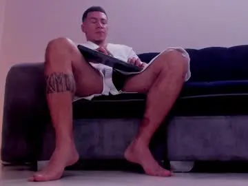Chaturbate Free Live Porn of bastian_franco01