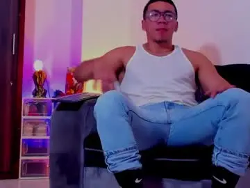 Chaturbate Watch Live Sex Cams of bastian_franco01