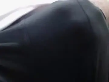 Chaturbate Live Porn of goldenboy_69_69