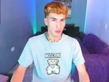 Chaturbate Live Porn of latin_boysxxx_