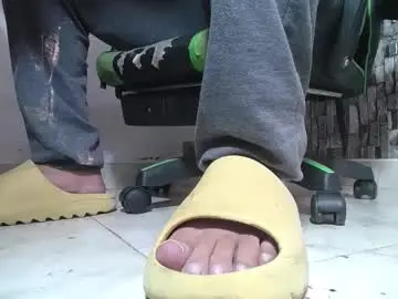 Chaturbate Best Webcam of srfindomfeet_