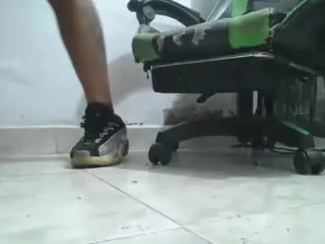 Chaturbate Sex Cam of srfindomfeet_