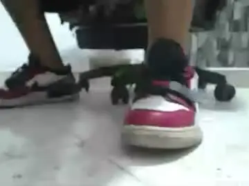 Chaturbate Free Live Porn of srfindomfeet_