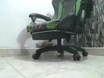 Chaturbate Free Live Porn of srfindomfeet_