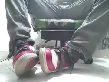 Chaturbate Sex Chat of srfindomfeet_