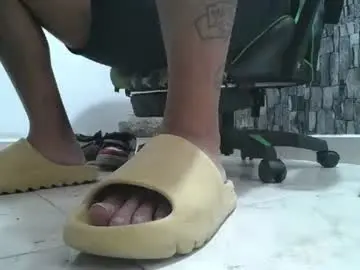Chaturbate Best Webcam of srfindomfeet_