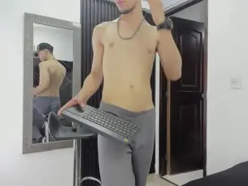 Chaturbate Live Sex Cam of _axel_09