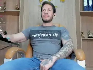 Chaturbate Sex Chat of george_diesell_