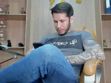 Chaturbate Free Live Porn of george_diesell_