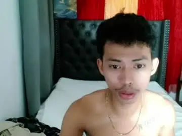 Chaturbate Live Sex Cam of urhotfuckingass