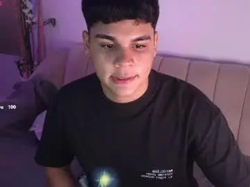 Chaturbate Live Porn of eithan_jonnes