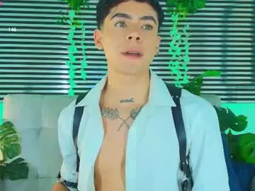 Chaturbate Best live sex cam show of camilo_xcam