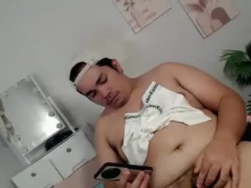 Chaturbate Adult Webcam of ure_fattytoy143