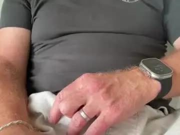 Chaturbate Sex Cam of reddy10xxx
